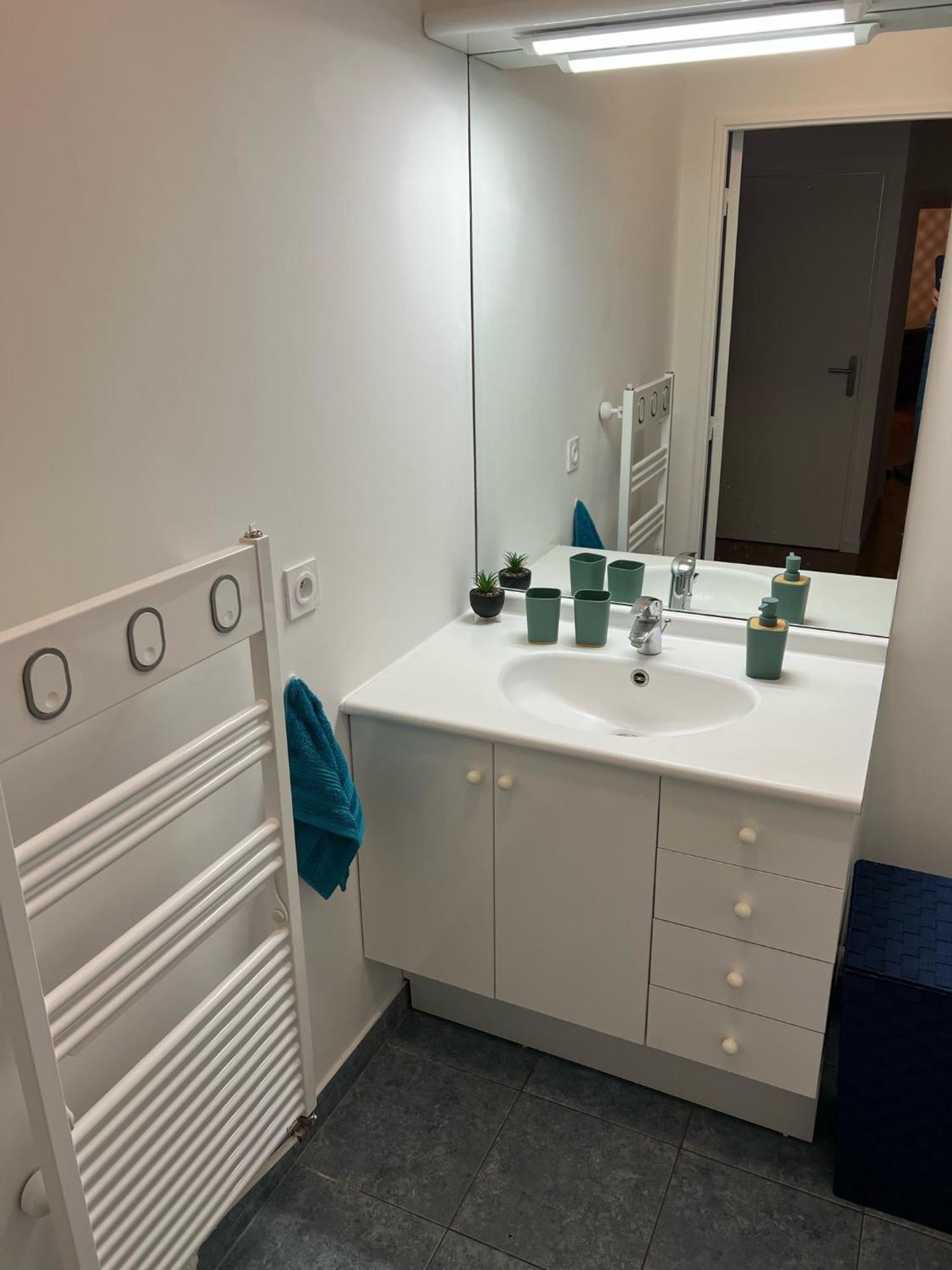 Paris-Montrouge Magnifique Appartement 3 Pieces De 75M2 Avec Parking - Tres Cosy Pour 1 - 8 Personnes Refait A Neuf -Entire Apartment Luxurious And Warm -Montrouge Paris 14Eme - Proche Aeroport Orly Parc Expositions Porte De Versailles Free Wifi Grat Екстер'єр фото