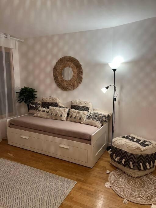 Paris-Montrouge Magnifique Appartement 3 Pieces De 75M2 Avec Parking - Tres Cosy Pour 1 - 8 Personnes Refait A Neuf -Entire Apartment Luxurious And Warm -Montrouge Paris 14Eme - Proche Aeroport Orly Parc Expositions Porte De Versailles Free Wifi Grat Екстер'єр фото